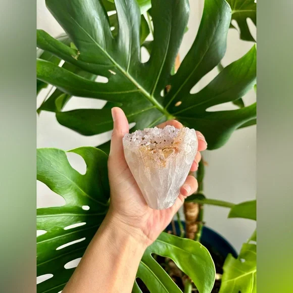 Amethyst Cupcake from Brazil